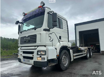 Xe tải nâng móc MAN TGA 26.480