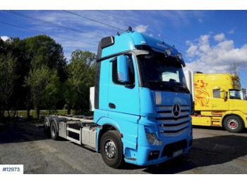Xe chở container/ Xe tải hoán đổi thân Mercedes Actros: hình 1
