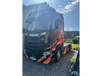 Xe đầu kéo SCANIA S 660