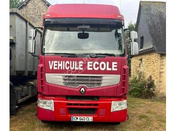 Xe tải RENAULT Premium 320