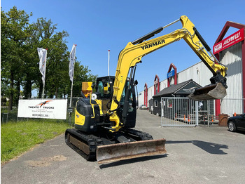 Máy xúc mini YANMAR