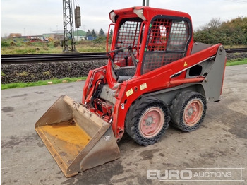 Máy xúc lật đa năng BOBCAT S450