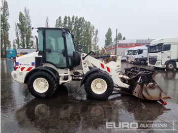 Máy xúc lật bánh lốp 2020 CAT 908M: hình 5