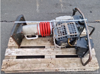 Máy nhựa đường BOMAG