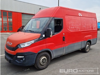 Xe van chở hàng IVECO Daily