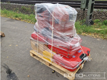 Trang thiết bị xây dựng Pallet of Assorted Tools, Vaacum Cleaner: hình 2