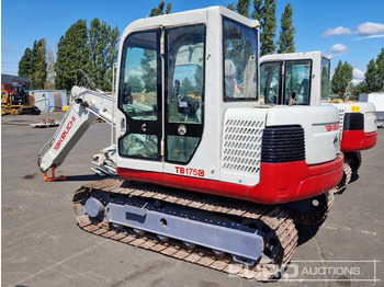 Máy xúc mini TAKEUCHI TB175