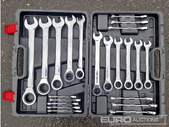 Trang thiết bị xây dựng