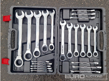 Trang thiết bị xây dựng