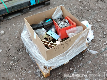 Trang thiết bị xây dựng