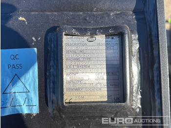 Gầu mới Geith Ditching Bucket G03R-1200-9919 to suit MCR1009 (S/Ns 1165970, 1165957) (2 of): hình 5 Gầu mới Geith Ditching Bucket G03R-1200-9919 to suit MCR1009 (S/Ns 1165970, 1165957) (2 of): hình 5