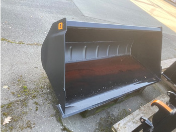 Máy chất hàng trước cho máy cày