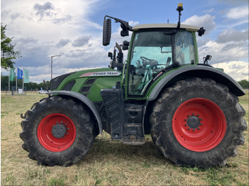 Máy cày FENDT 724 Vario