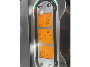 Cho thuê Fendt 724 Vario S4 Profi Fendt 724 Vario S4 Profi: hình 2