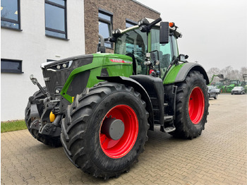 Máy cày FENDT 933 Vario