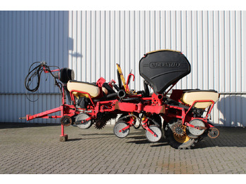 Máy gieo hạt VÄDERSTAD