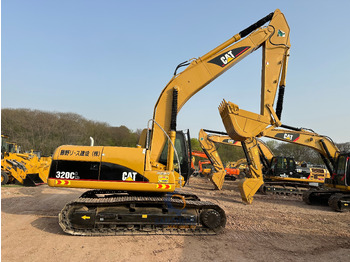 Máy xúc bánh xích CATERPILLAR 320CL
