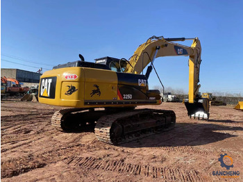 Máy xúc CATERPILLAR 325D