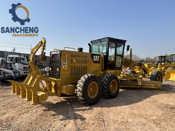 Máy san CATERPILLAR 140H