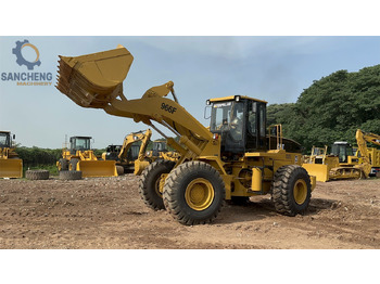 Máy xúc lật bánh lốp CATERPILLAR 966F