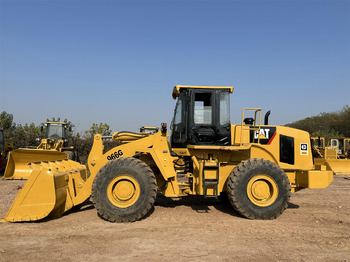 Máy xúc lật bánh lốp CATERPILLAR 966G: hình 2 Máy xúc lật bánh lốp CATERPILLAR 966G: hình 2
