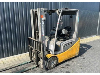 Xe nâng điện JUNGHEINRICH EFG