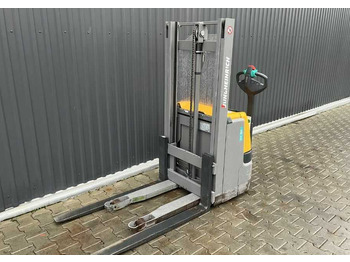 Máy xếp chồng JUNGHEINRICH EJC