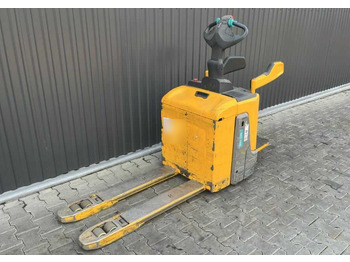 Máy xếp chồng JUNGHEINRICH ERE