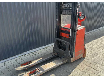 Máy xếp chồng LINDE