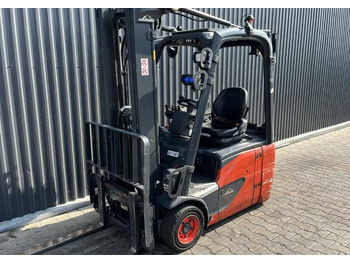 Xe nâng điện LINDE E16