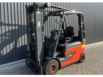 Xe nâng điện LINDE E20