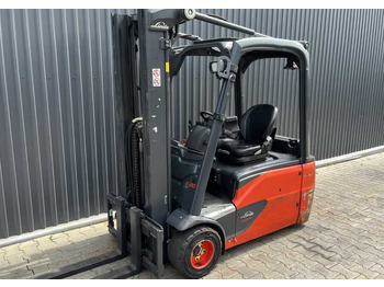 Xe nâng điện LINDE E20