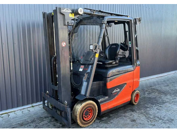 Xe nâng điện LINDE E25