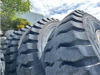 Lốp và vành Bridgestone 30.00R51: hình 5