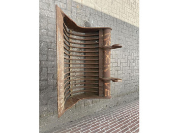 Gầu cho Máy móc xây dựng Puinbak CW 30 1300 MM: hình 4