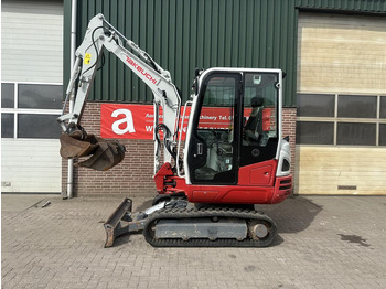 Máy xúc mini TAKEUCHI