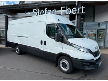 Xe van chở hàng IVECO Daily 35s16