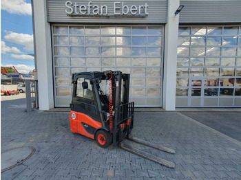 Xe nâng điện LINDE E