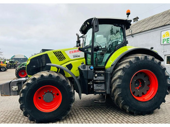 Máy cày CLAAS Axion 850