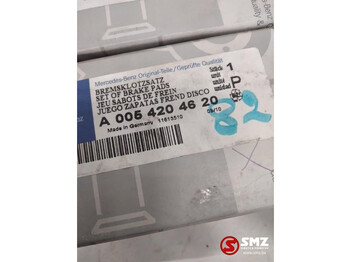 Má phanh (bố thắng) cho Xe tải mới Mercedes-Benz Voorste remblokset mercedes c w202 a0054204620: hình 2