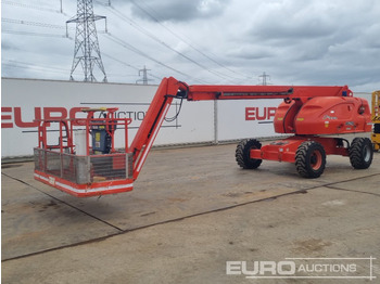 Nền bục trên không JLG