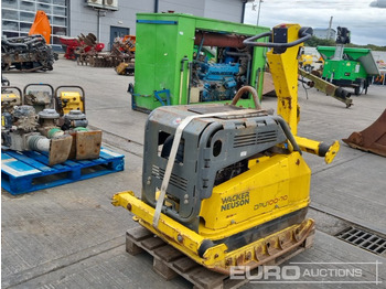 Máy nhựa đường WACKER DPU100-70