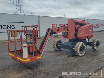 Nền bục trên không JLG