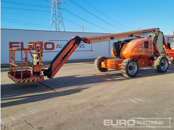 Nền bục trên không JLG 600AJ