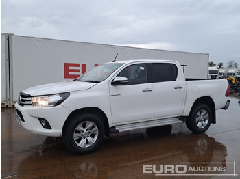 Xe bán tải TOYOTA Hilux
