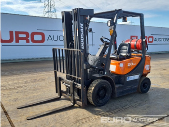 Xe nâng DOOSAN