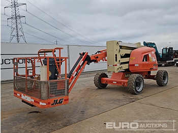 Nền bục trên không JLG