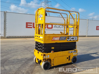 Nền bục trên không JCB S1930E