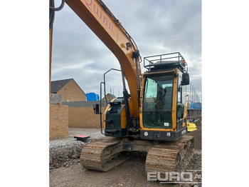 Máy xúc bánh xích HYUNDAI