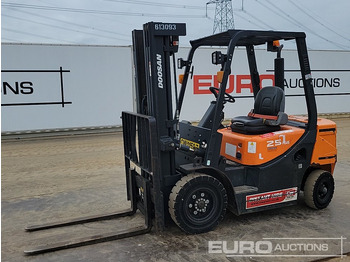 Xe nâng DOOSAN